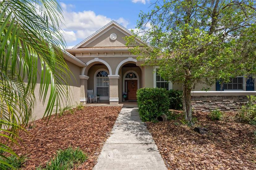 Picture of 9916 Preakness Stakes Way, Dade City FL 33525