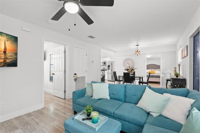 Picture of 121 Pennsylvania Avenue, Palm Harbor FL 34683