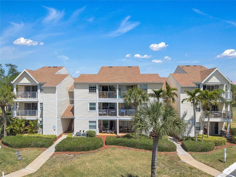 Picture of 1801 Island Club Drive Unit 5-77, Indialantic FL 32903