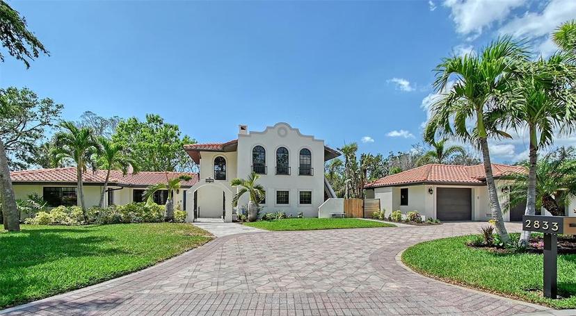 Picture of 2833 Bay Shore Circle, Sarasota FL 34234