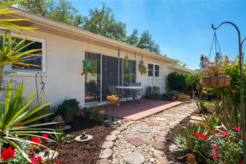 Picture of 2200 Marshall Drive, Dunedin FL 34698