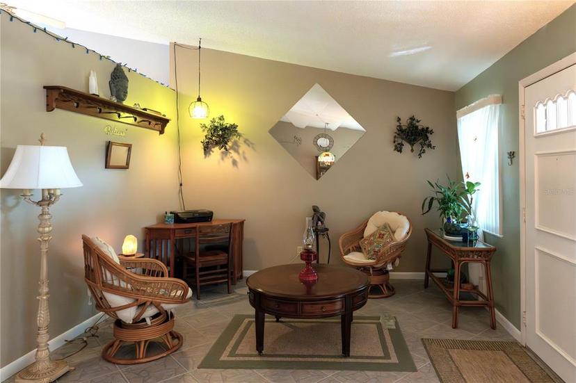 Picture of 2200 Marshall Drive, Dunedin FL 34698