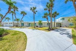Picture of 722 N Manasota Key Road, Englewood, FL 34223
