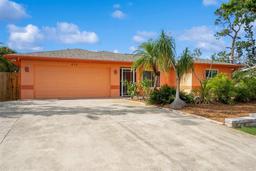 Picture of 413 Blackburn Road, Nokomis, FL 34275
