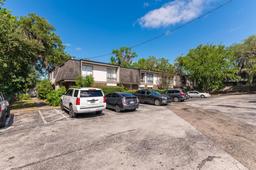 Picture of 1700 SW 16Th Court Unit M4, Gainesville, FL 32608