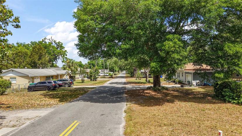 Picture of 600 Powell Street, Wildwood FL 34785
