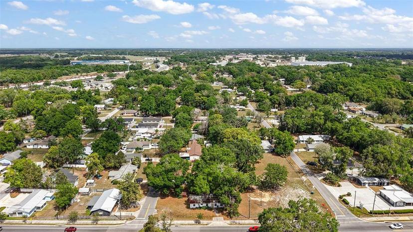 Picture of 600 Powell Street, Wildwood FL 34785