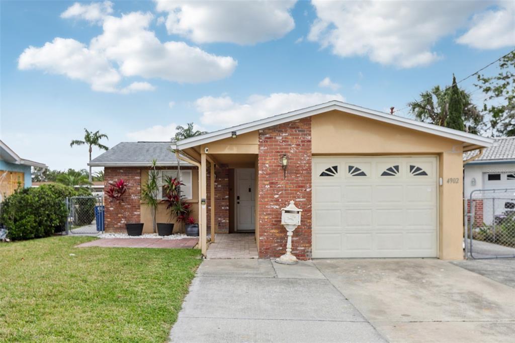Picture of 4902 Blue Heron Drive, New Port Richey, FL 34652
