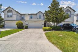 Picture of 10208 Dolce Vista Drive Ne, St Petersburg, FL 33702