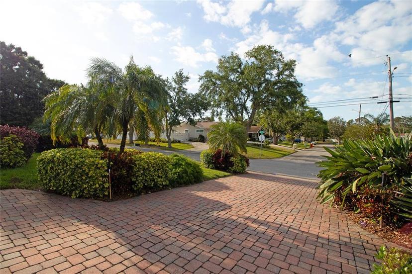 Picture of 13807 83Rd Place, Seminole FL 33776