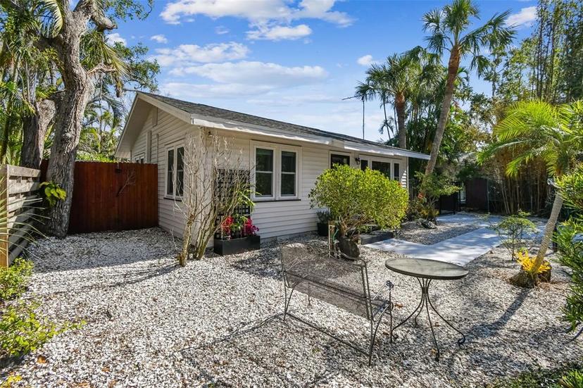 Picture of 913 Tennessee Lane, Sarasota FL 34234
