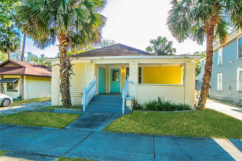Picture of 611 Sanford Avenue, Sanford FL 32771