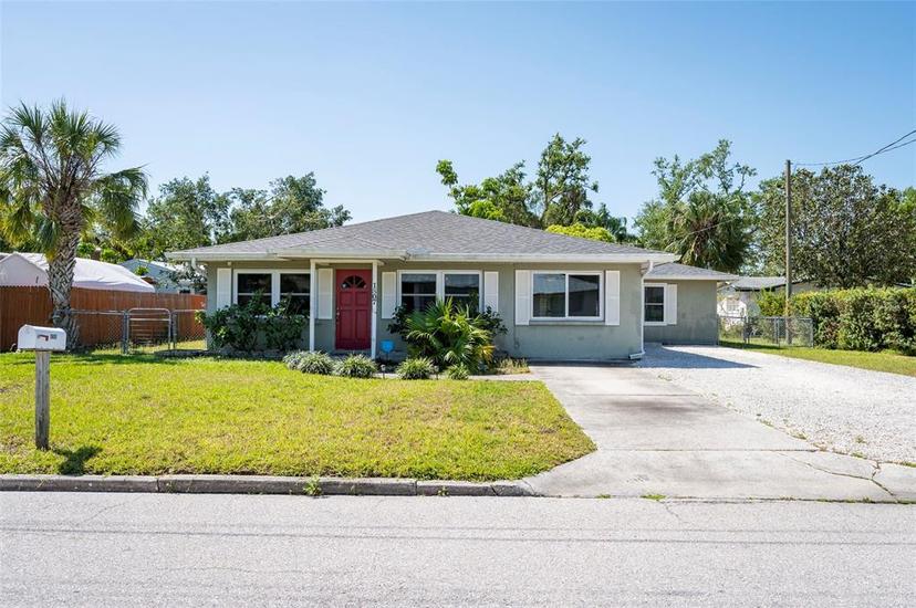 Picture of 1807 5Th Street W, Palmetto FL 34221