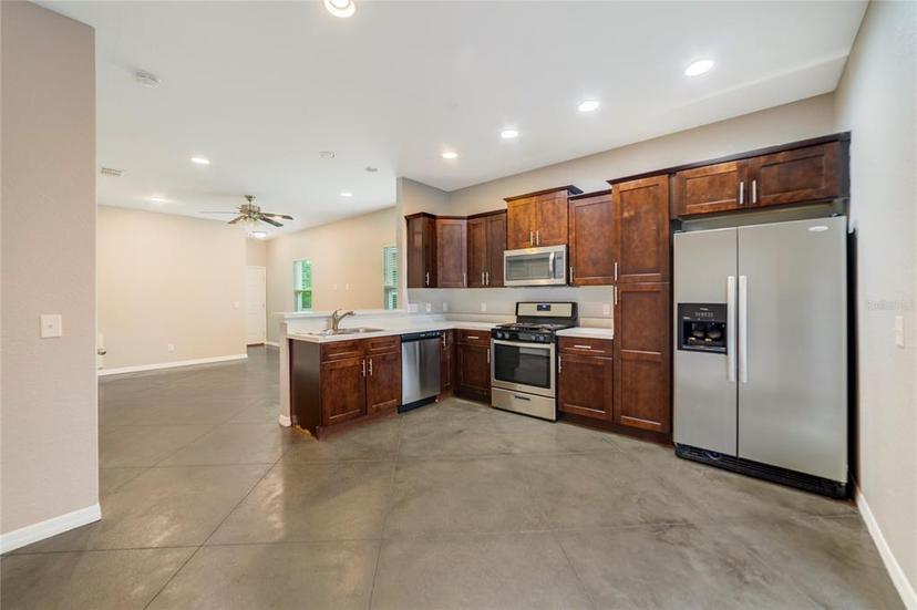 Picture of 2792 Whispering Trails Drive, Winter Haven FL 33884