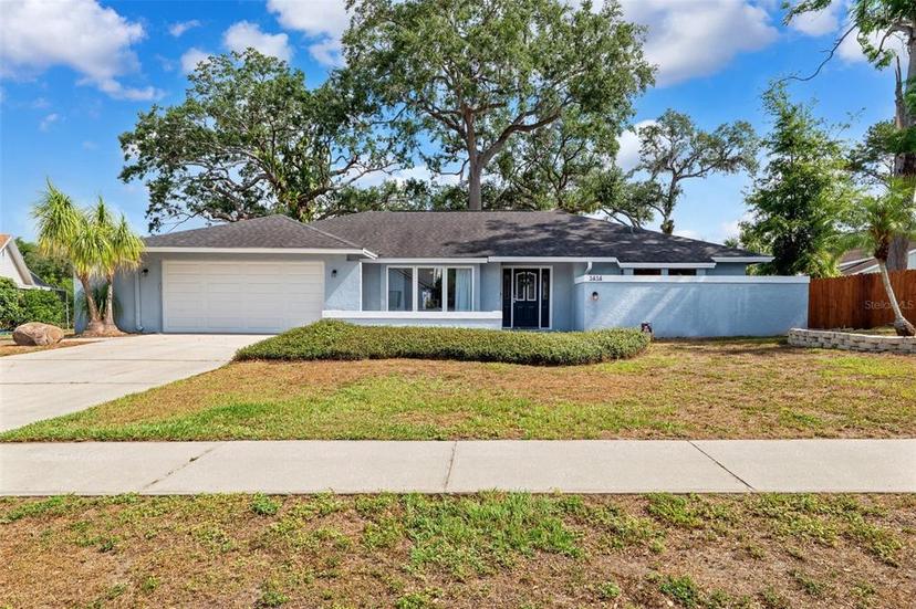 Picture of 1414 Corner Oaks Drive, Brandon FL 33510