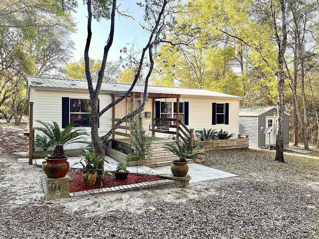 Picture of 11090 NE 110Th Avenue, Archer, FL 32618
