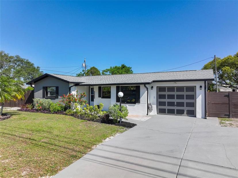 Picture of 6937 298Th Avenue N, Clearwater FL 33761