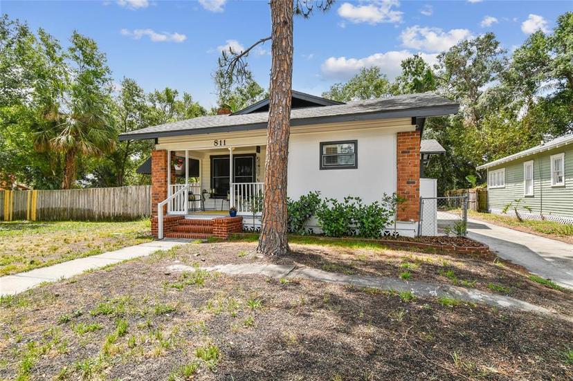 Picture of 811 E Flora Street, Tampa FL 33604
