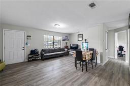 Picture of 2804 Robinson Road, Plant City, FL 33565