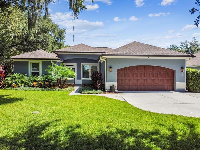 Picture of 5416 Twin Creeks Drive, Valrico FL 33596