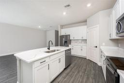 Picture of 3319 Chinotto Drive, Lake Alfred, FL 33850