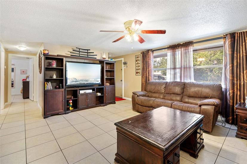 Picture of 432 Crosby Court, Sarasota FL 34237