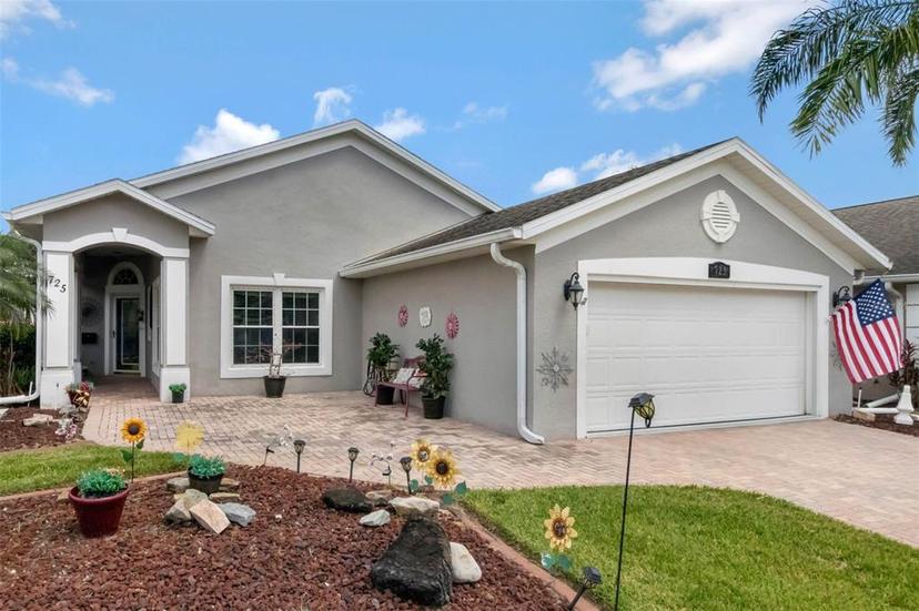 Picture of 725 High Vista Drive, Davenport FL 33837