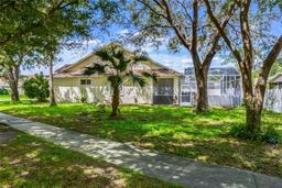 Picture of 581 Hollingshead Loop, Davenport, FL 33896
