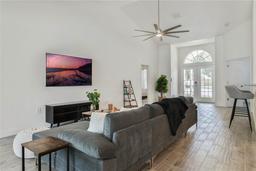 Picture of 581 Hollingshead Loop, Davenport, FL 33896