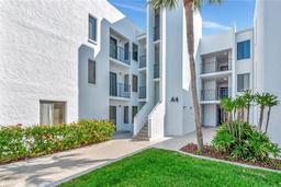 Picture of 2955 N Beach Road Unit A422, Englewood, FL 34223