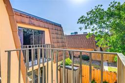 Picture of 1428 Park Shore Circle Unit 3, Fort Myers, FL 33901