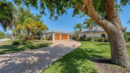 Picture of 642 S Owl Drive, Sarasota, FL 34236