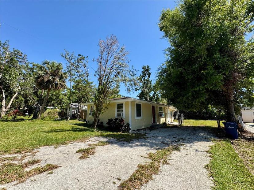 Picture of 1317 Venetia Street, Nokomis FL 34275