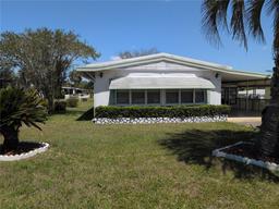 Picture of 6517 NE 1St. Place, Ocala, FL 34470