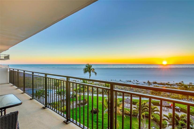 Picture of 180 Seaview Court Unit 515, Marco Island FL 34145