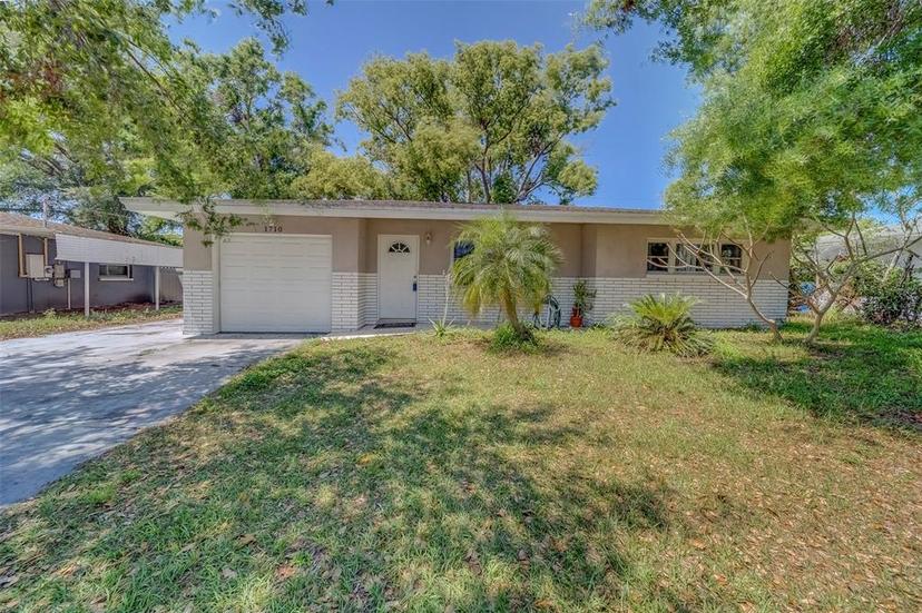 Picture of 1710 S Lake Avenue, Clearwater FL 33756
