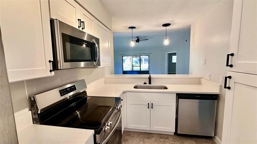 Picture of 1961 Whitney Way, Clearwater FL 33760