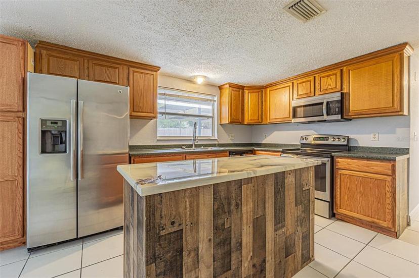 Picture of 6321 Spanish Main Drive, Apollo Beach FL 33572