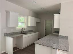 Picture of 7544 SE 78Th Place, Trenton, FL 32693