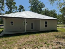 Picture of 7544 SE 78Th Place, Trenton, FL 32693