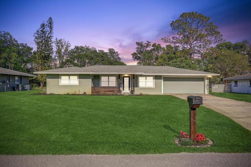 Picture of 5811 Lake Breeze Avenue, Lakeland FL 33809