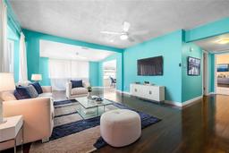 Picture of 4732 W Wyoming Avenue, Tampa, FL 33616