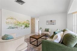 Picture of 6160 29Th Avenue N, St Petersburg, FL 33710