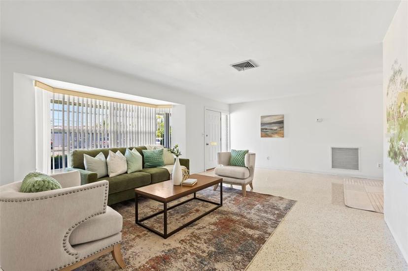 Picture of 6160 29Th Avenue N, St Petersburg FL 33710