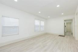 Picture of 8008 N Alaska Street, Tampa, FL 33604