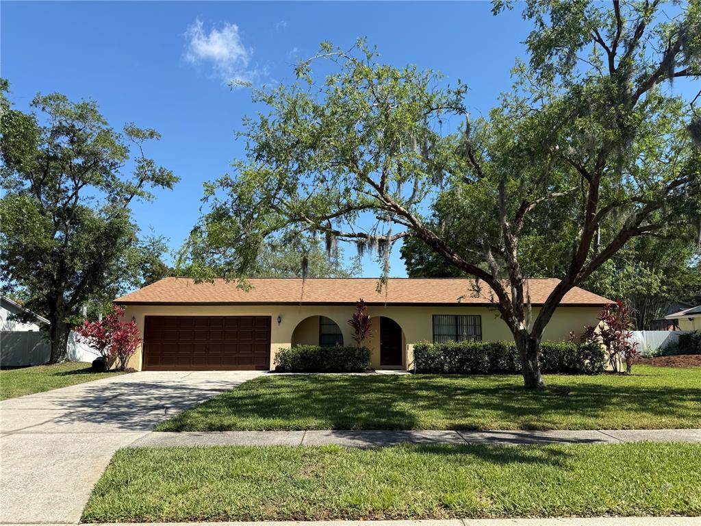 Picture of 6621 Baybrooks Circle, Temple Terrace, FL 33617