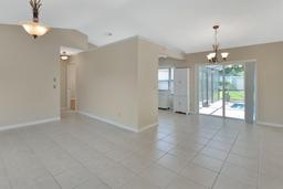 Picture of 257 Deleon Road, Debary, FL 32713