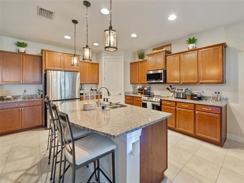 Picture of 10404 Scarlet Chase Drive, Riverview FL 33569