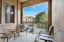 Picture of 505 Terrace Ridge Circle Unit 505, Davenport, FL 33896