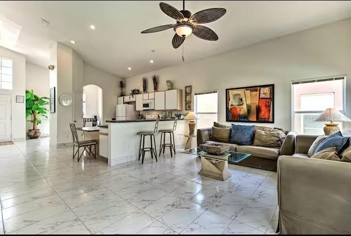 Picture of 730 Bloomingdale Dr, Davenport FL 33897